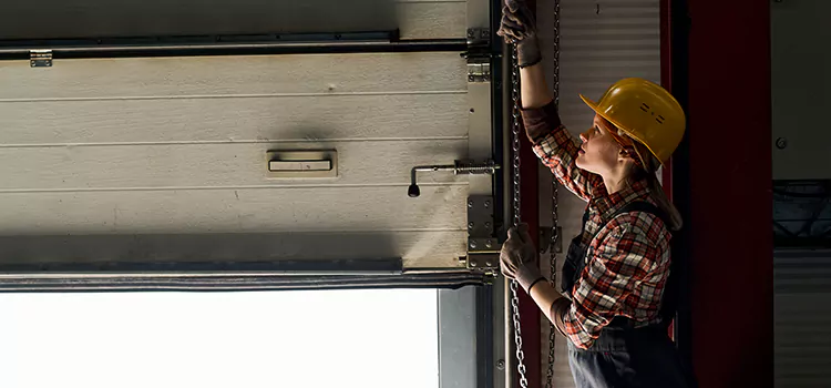 Addressing Common Garage Door Stoppage Issues in Rosemead, CA